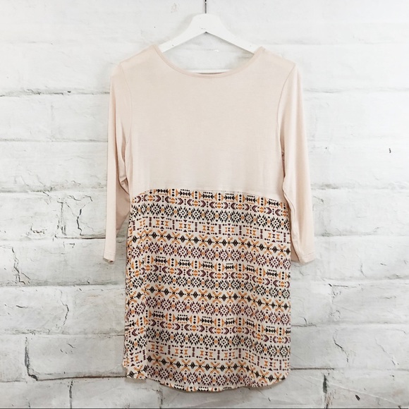 Patterned Beige Top - Picture 3 of 3